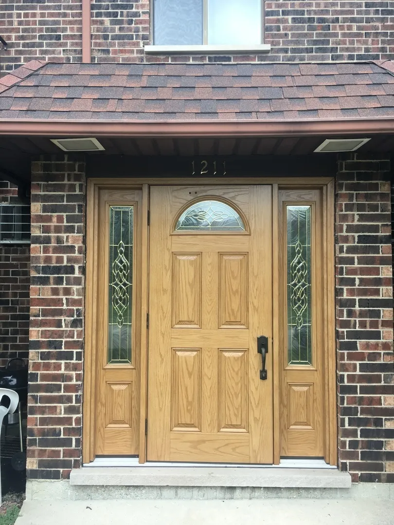 1211 Whispering Hills Ct, ,  60540, USA 60540-Naperville-IL