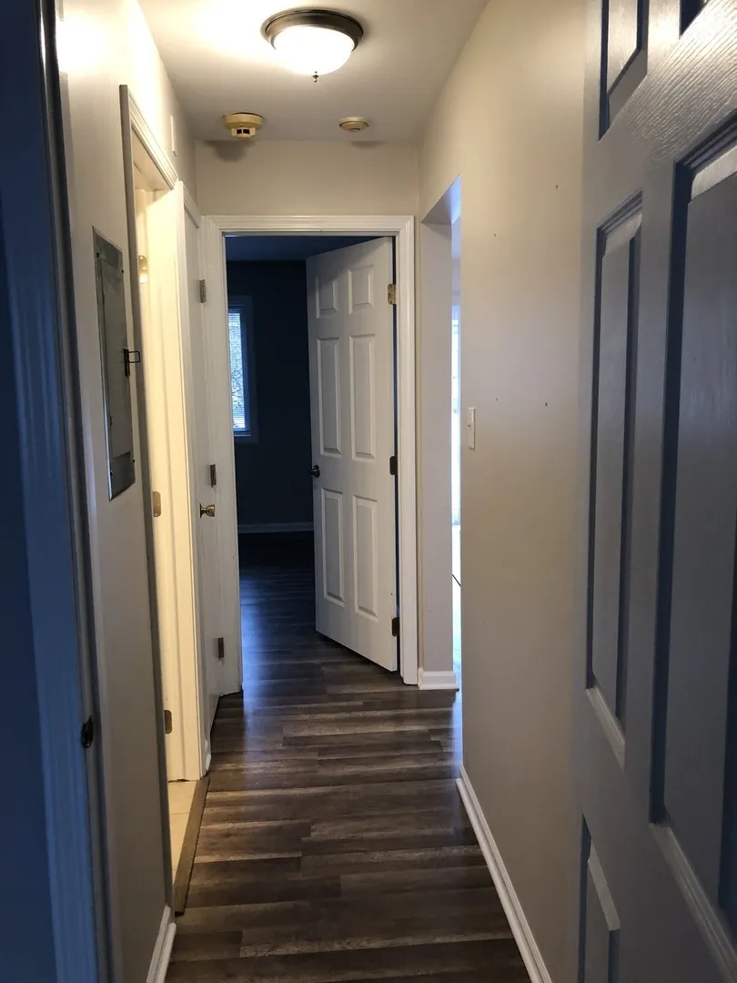 1211 Whispering Hills Ct, ,  60540, USA 60540-Naperville-IL