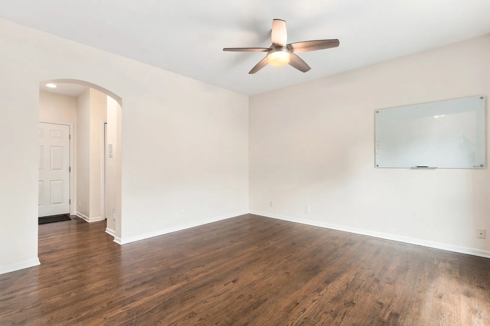 237 Boxcar Ave, ,  60540, USA 60540-Naperville-IL