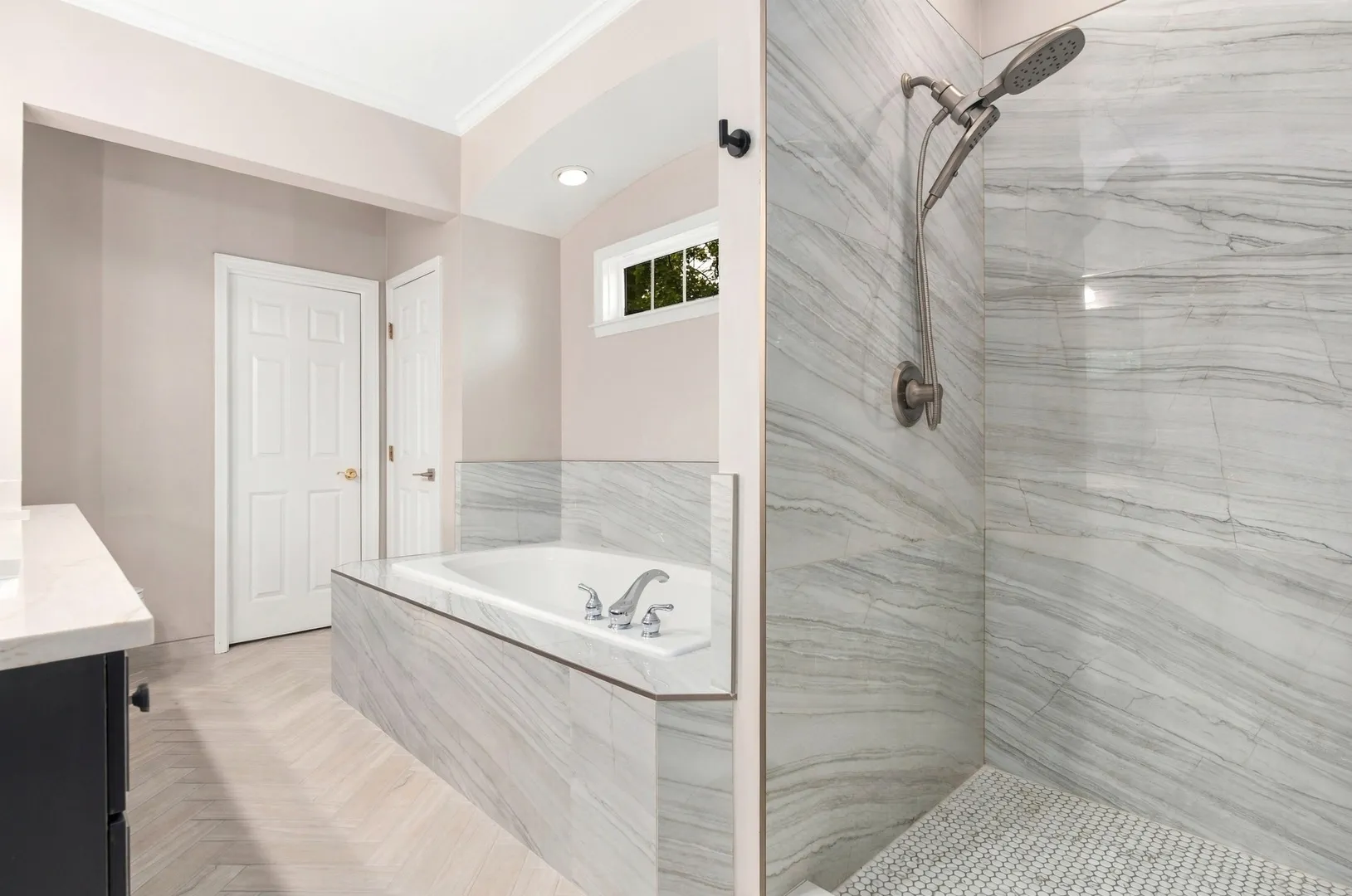 237 Boxcar Ave, ,  60540, USA 60540-Naperville-IL