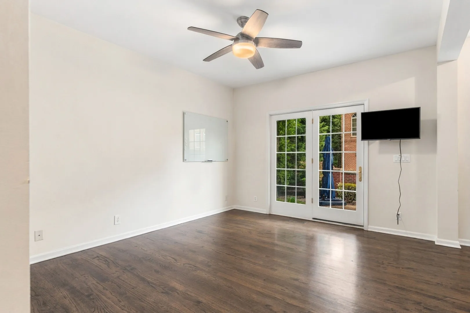 237 Boxcar Ave, ,  60540, USA 60540-Naperville-IL