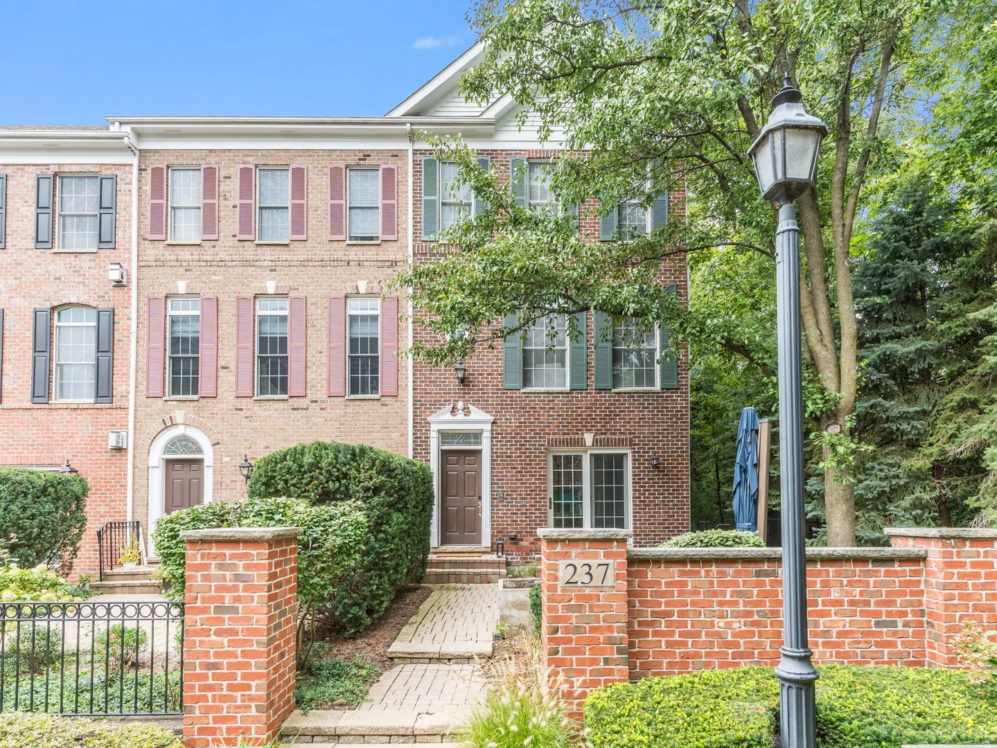 237 Boxcar Ave, ,  60540, USA 60540-Naperville-IL