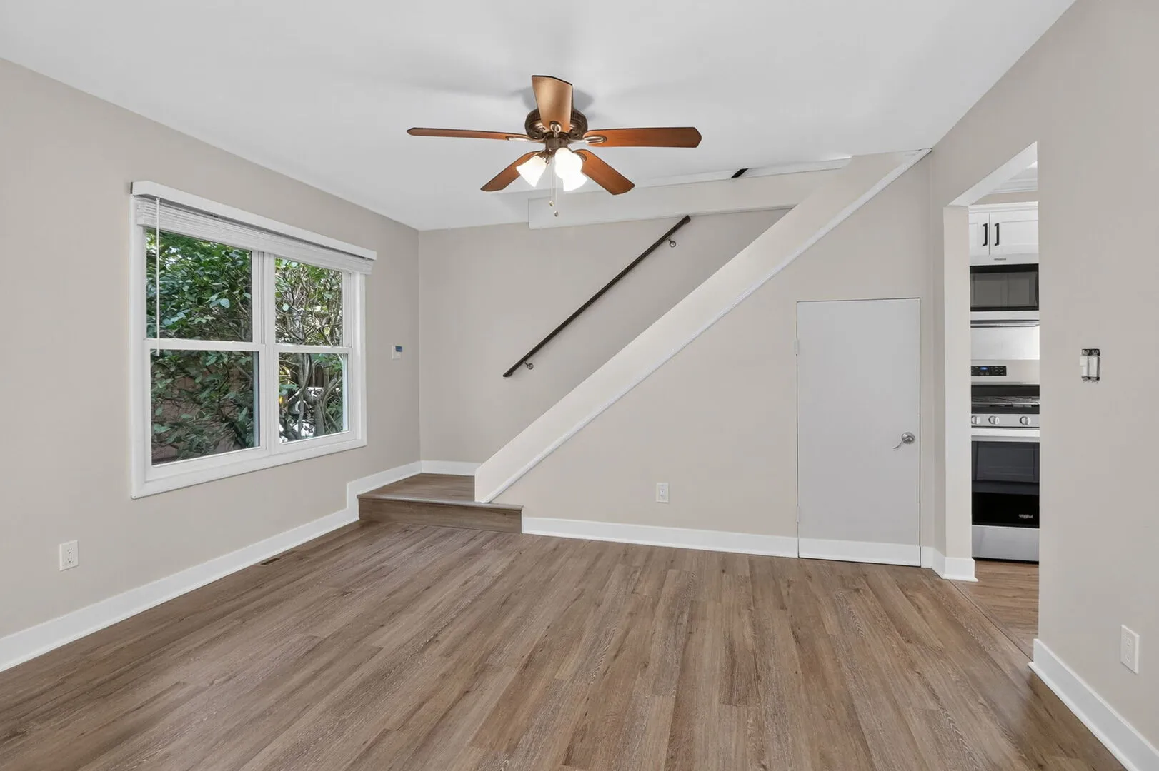 100 83rd St, Willowbrook, 60527, USA 60527-Hinsdale-IL
