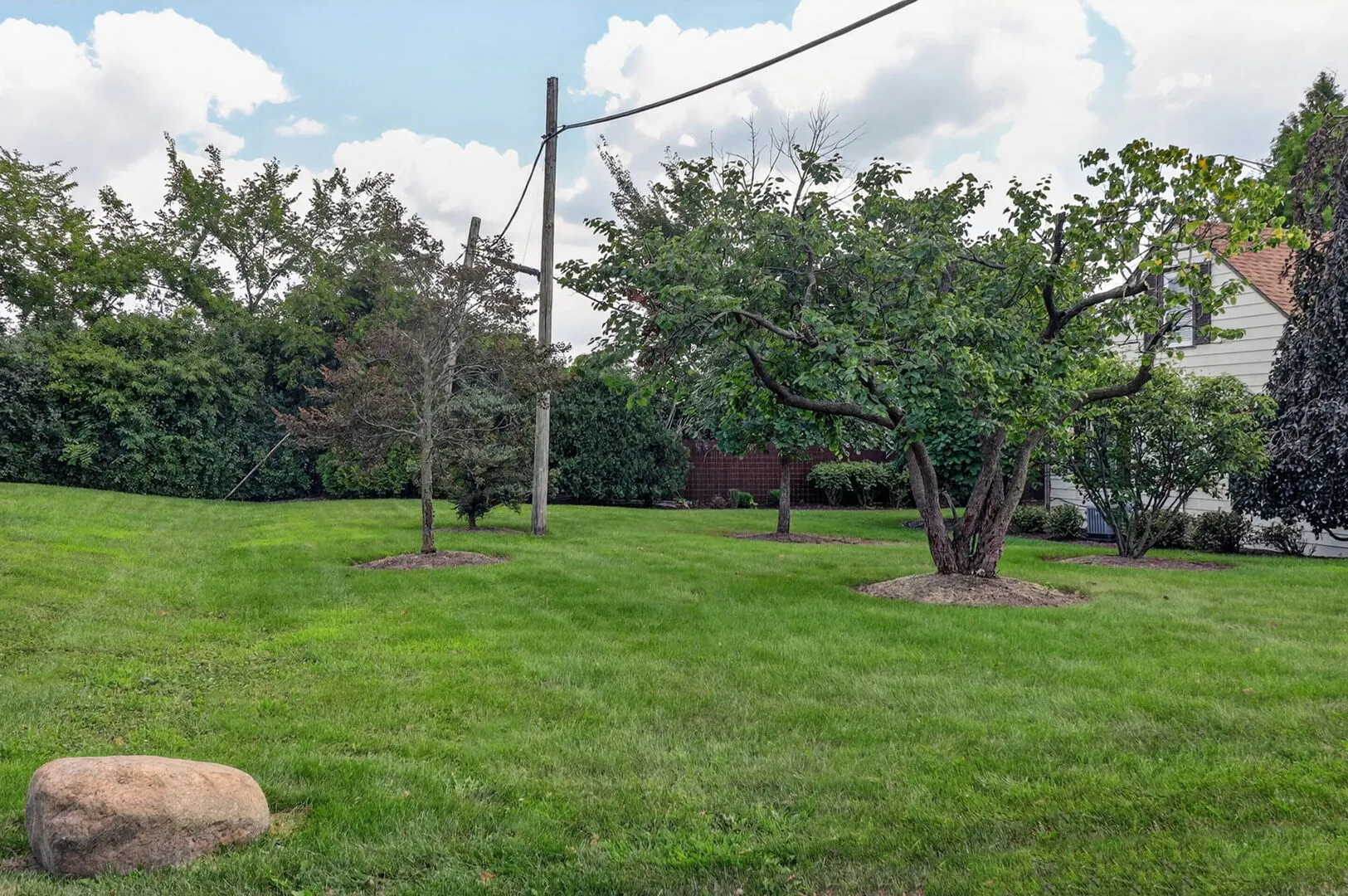 100 83rd St, Willowbrook, 60527, USA 60527-Hinsdale-IL