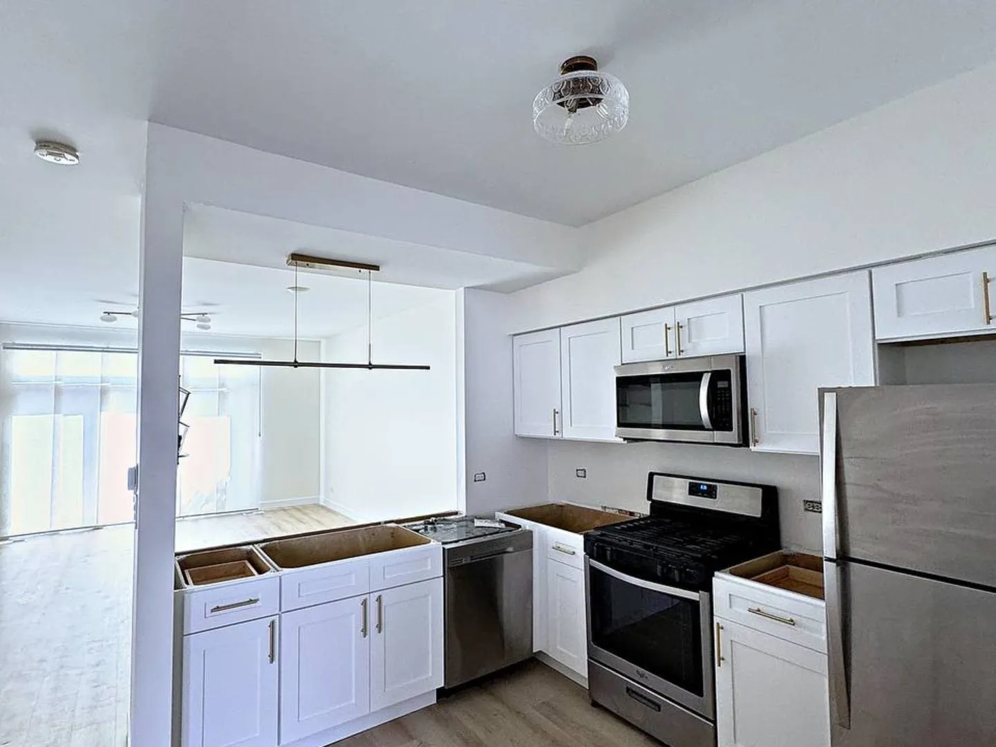 295 Hunterdon Ct, , 60194, USA 60194-Schaumburg-IL