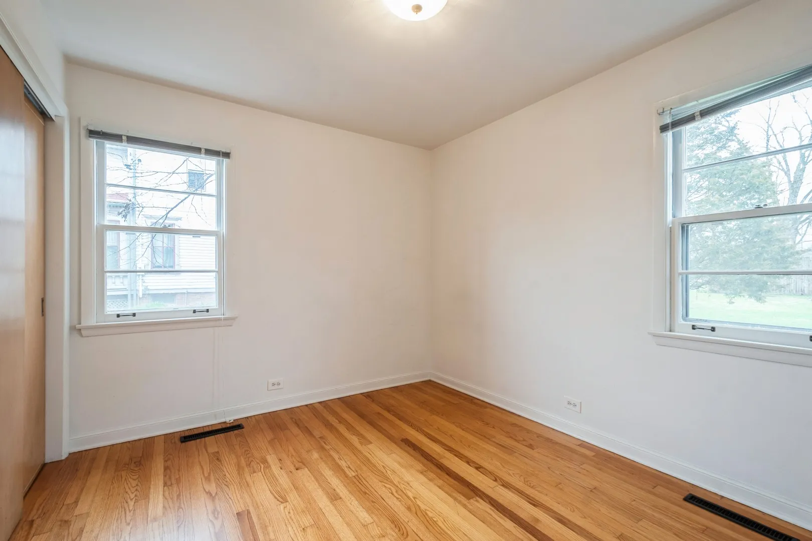 735 Chestnut St, , 60015, USA 60015-Deerfield-IL