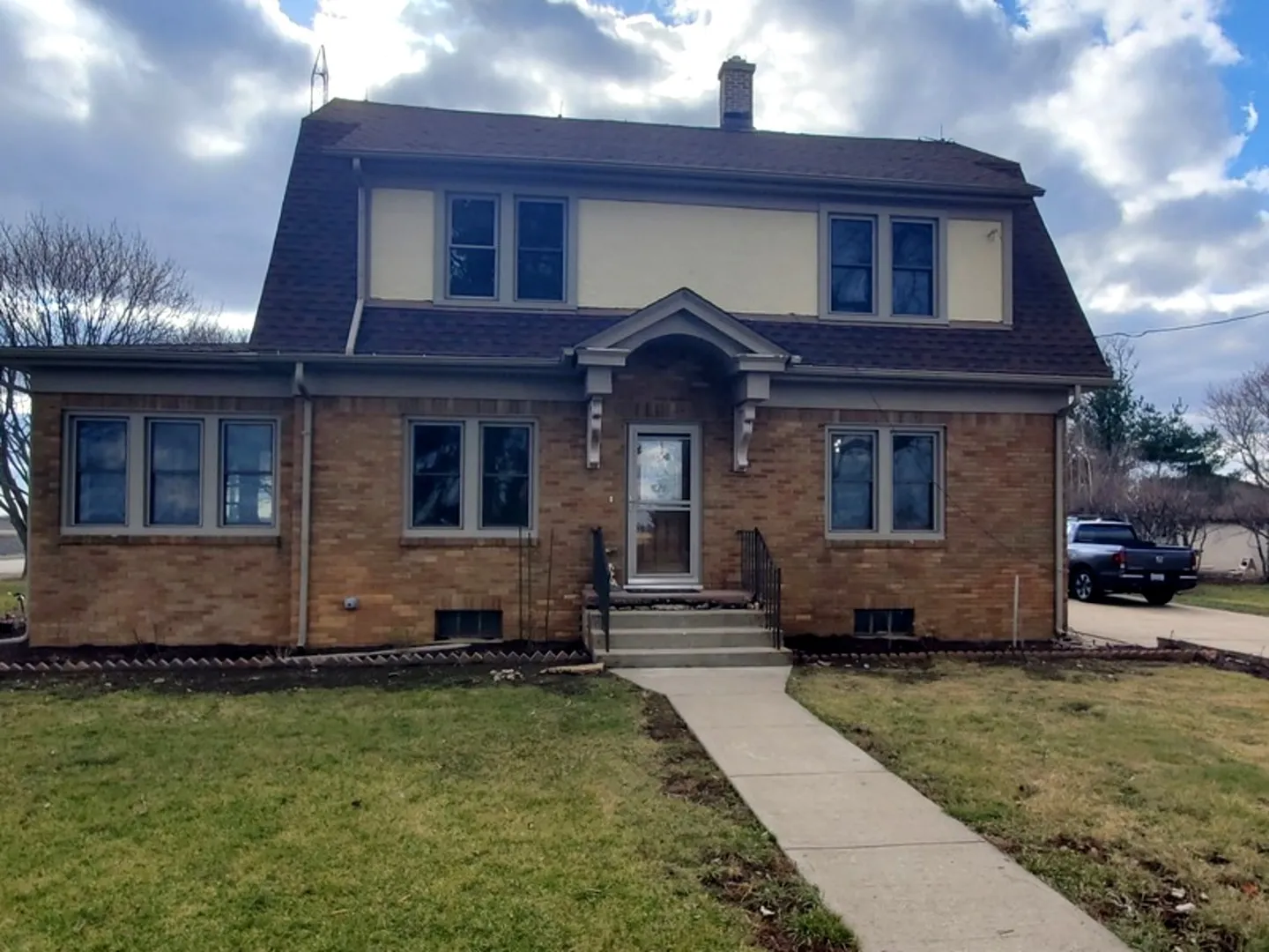 310 Rd, , 60135, USA 60135-Genoa-IL