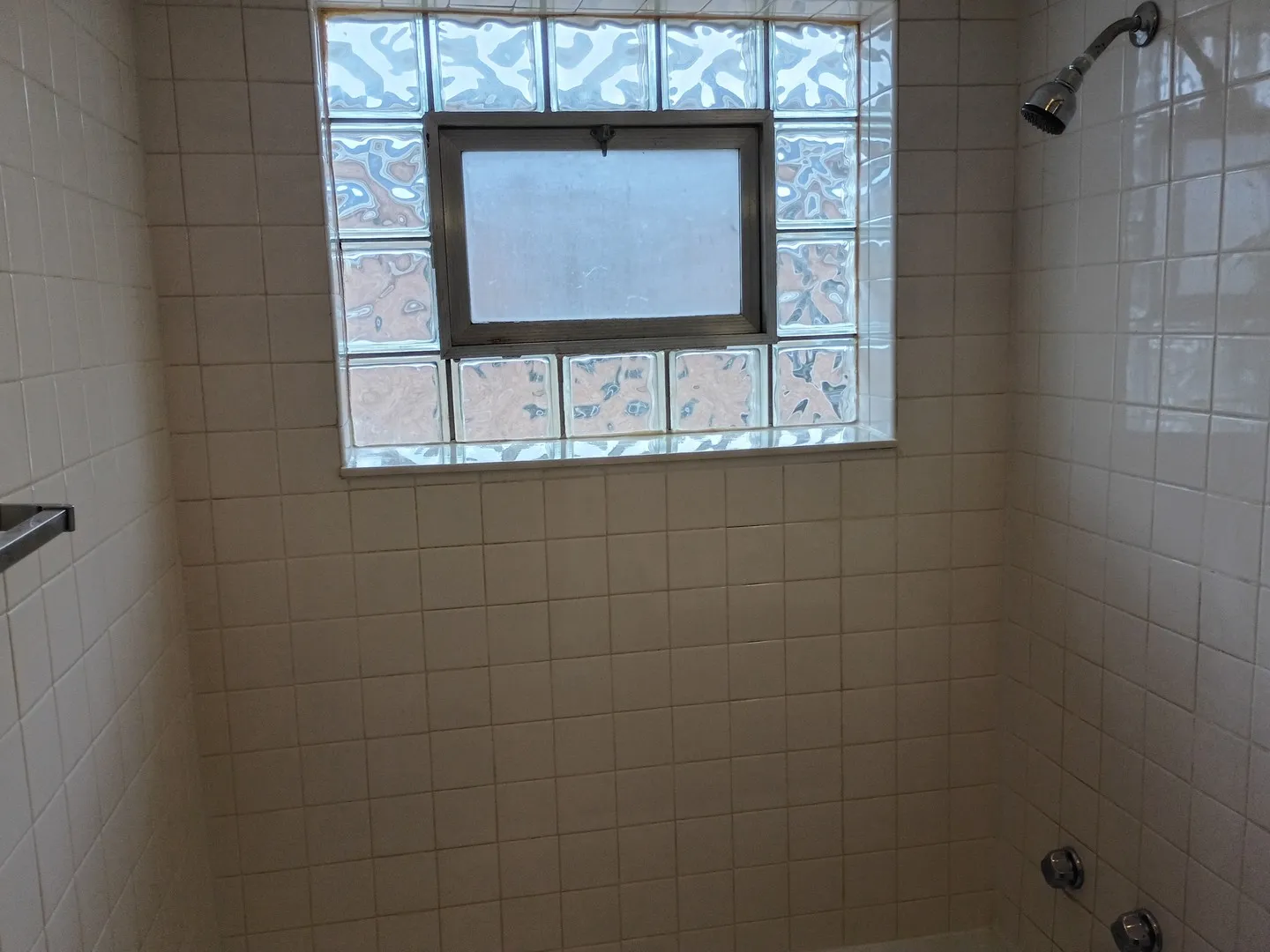8902 Wisner St, , 60714, USA 60714-unit#2W-Niles-IL