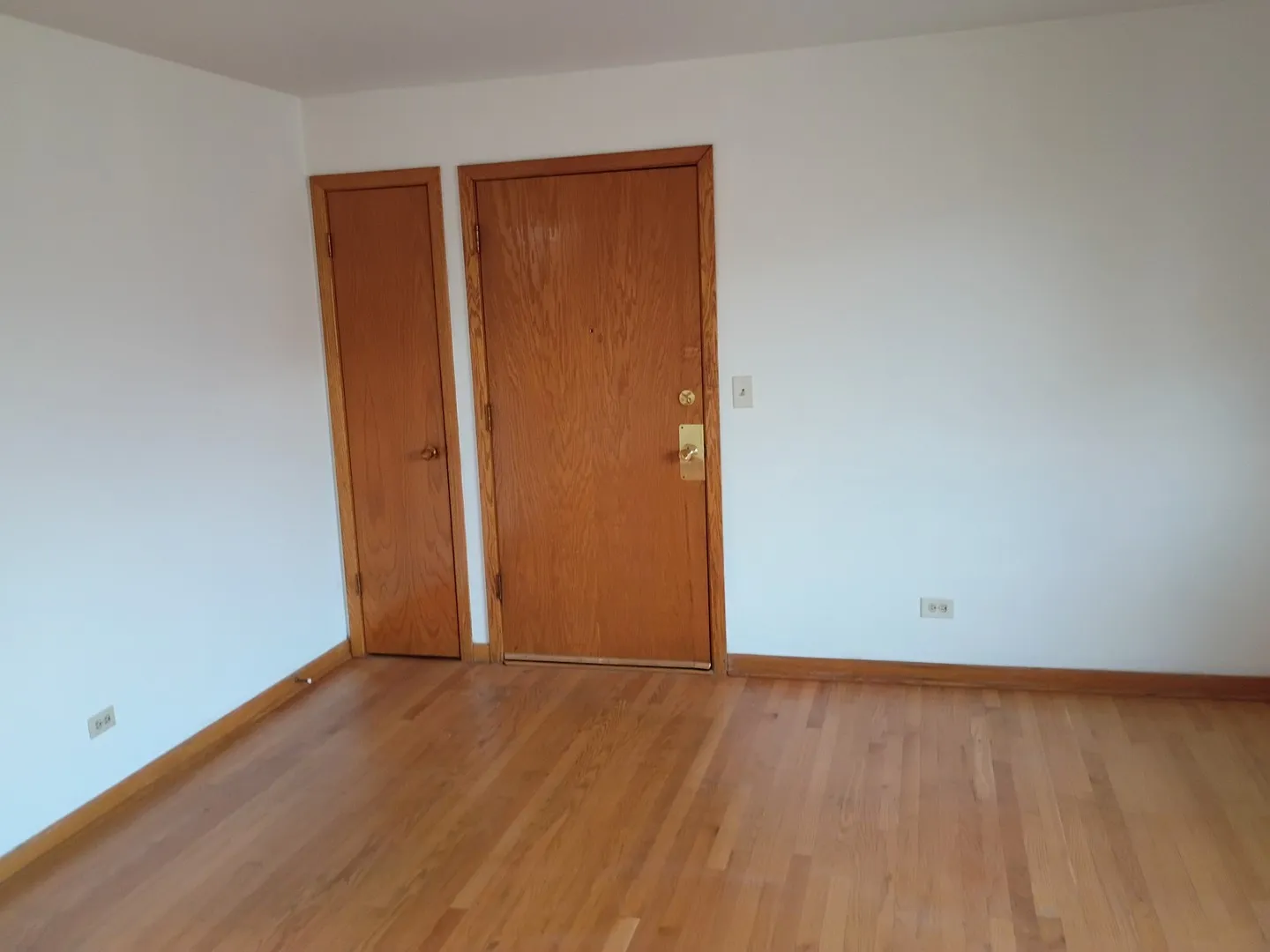 8902 Wisner St, , 60714, USA 60714-unit#2W-Niles-IL