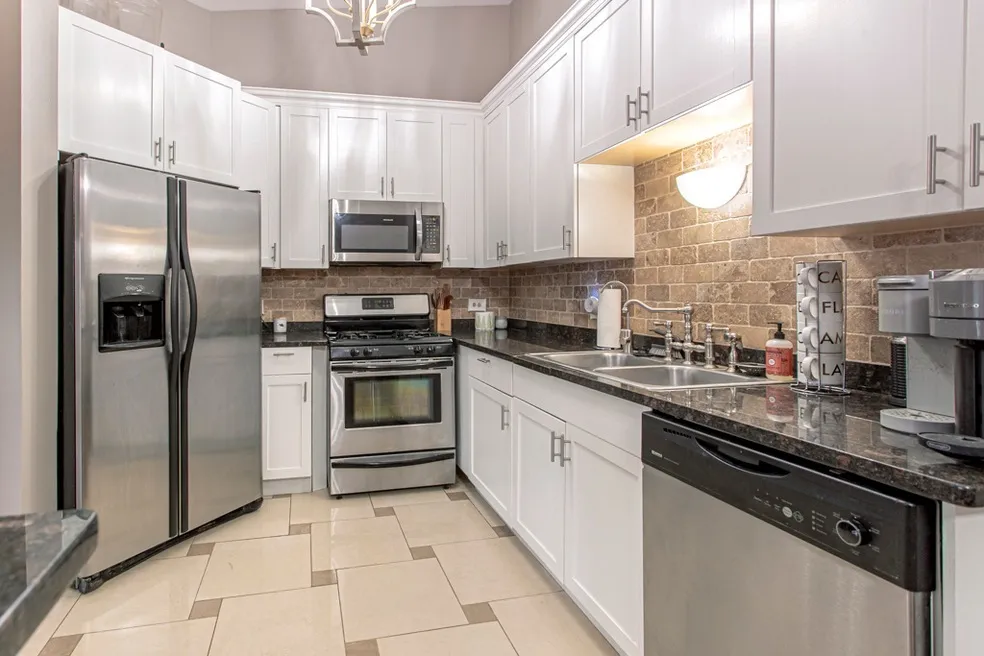1344 McDowell Rd, , 60563, USA 60563-unit#204-Naperville-IL