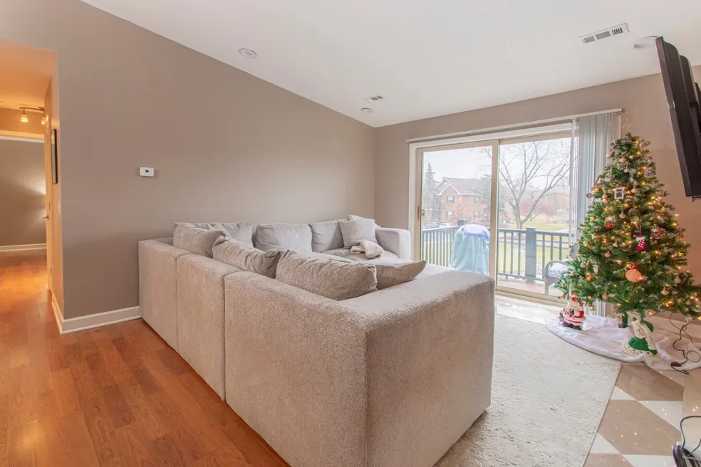 1344 McDowell Rd, , 60563, USA 60563-unit#204-Naperville-IL