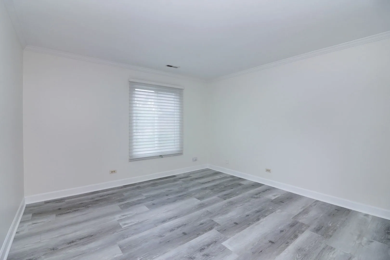 1753 Plymouth Ct, ,  60189, USA 60187-unit#D-Wheaton-IL