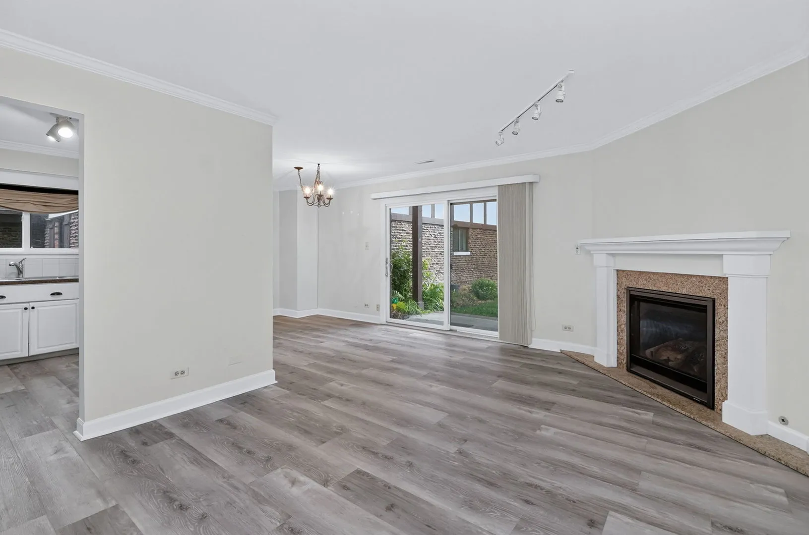 1753 Plymouth Ct, ,  60189, USA 60187-unit#D-Wheaton-IL