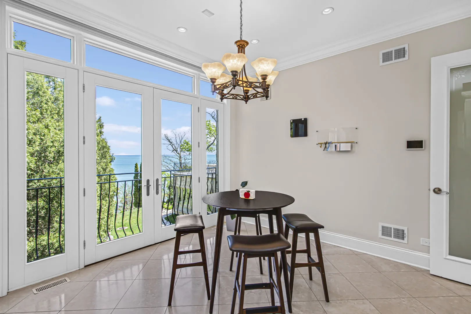 70 Harbor St, , 60022, USA 60022-Glencoe-IL
