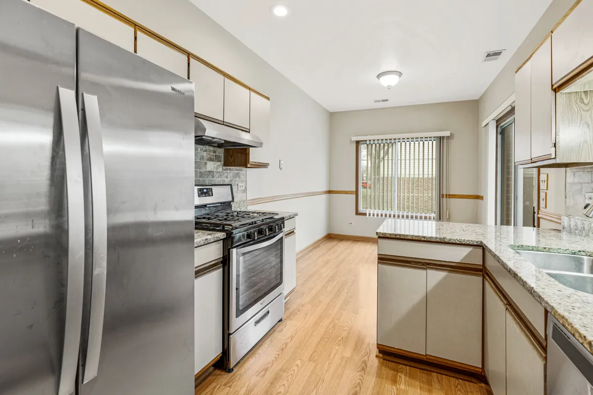 1665 Commodore Ct, , 60193, USA 60193-unit#7-Schaumburg-IL