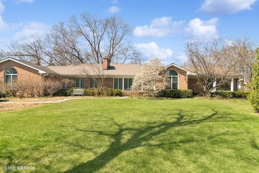 1674 Bowling Green Dr, , 60045, USA 60045-Lake Forest-IL
