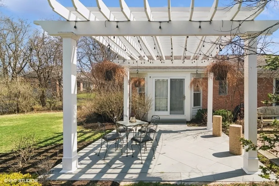 1674 Bowling Green Dr, ,  60045, USA 60045-Lake Forest-IL