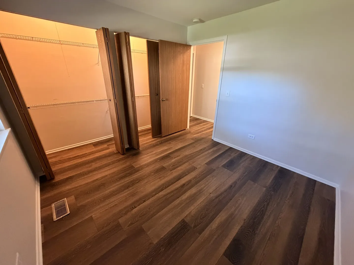 2858 Meadow Ln, ,  60193, USA 60193-unit#Z1-Schaumburg-IL