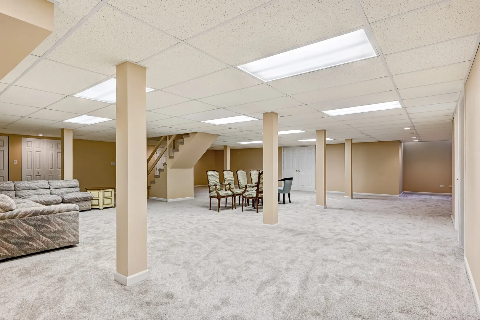 6515 Manor Dr, ,  60527, USA 60527-Burr Ridge-IL