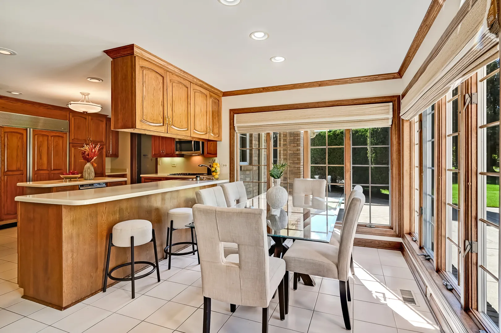 6515 Manor Dr, ,  60527, USA 60527-Burr Ridge-IL