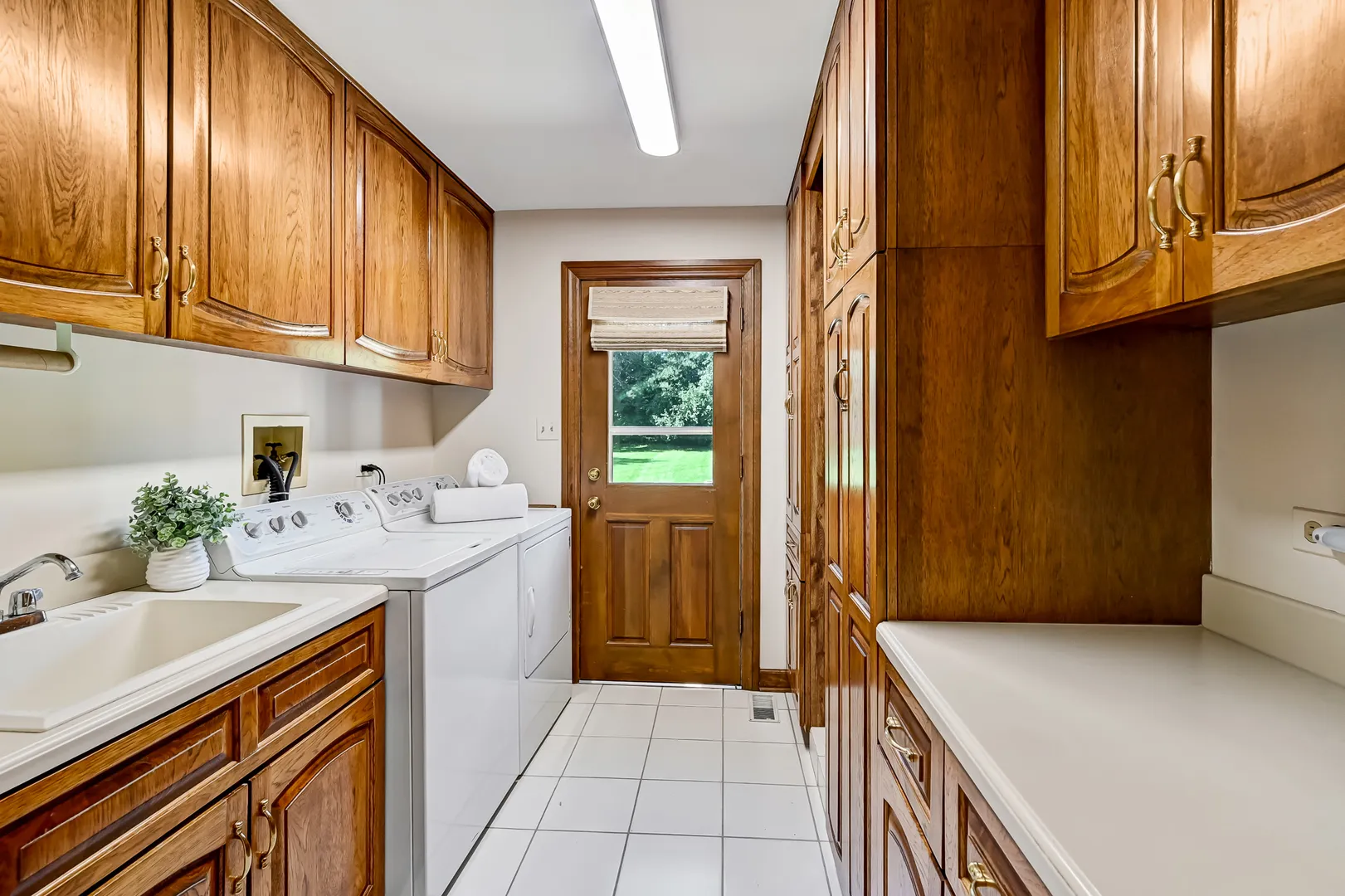 6515 Manor Dr, ,  60527, USA 60527-Burr Ridge-IL
