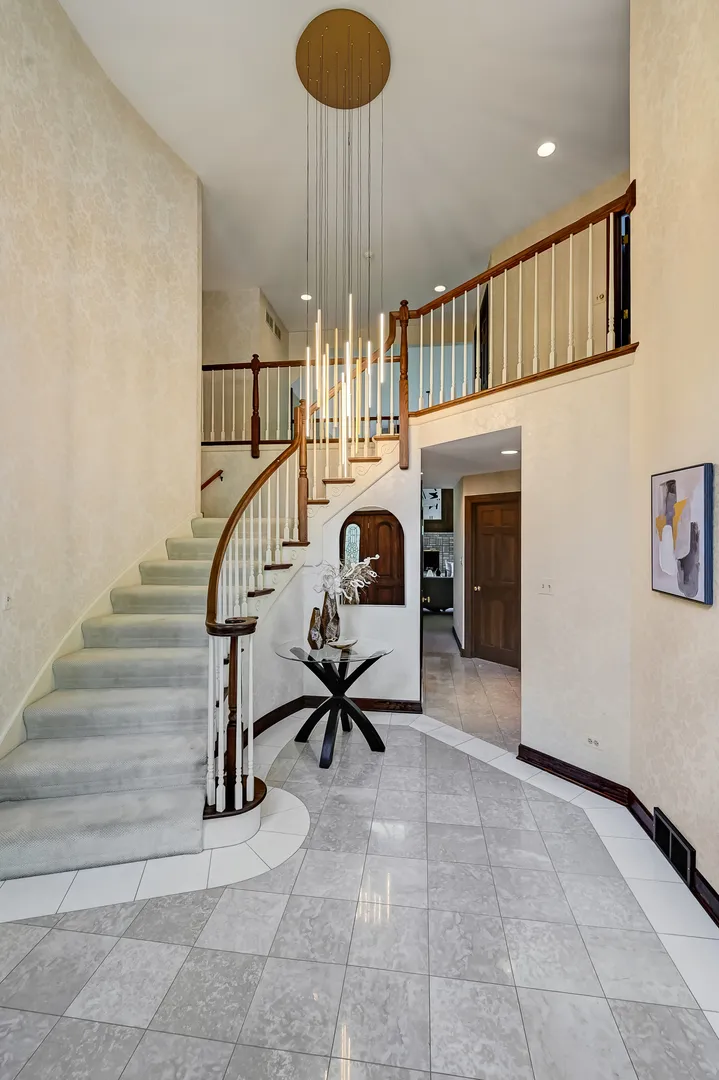 6515 Manor Dr, ,  60527, USA 60527-Burr Ridge-IL