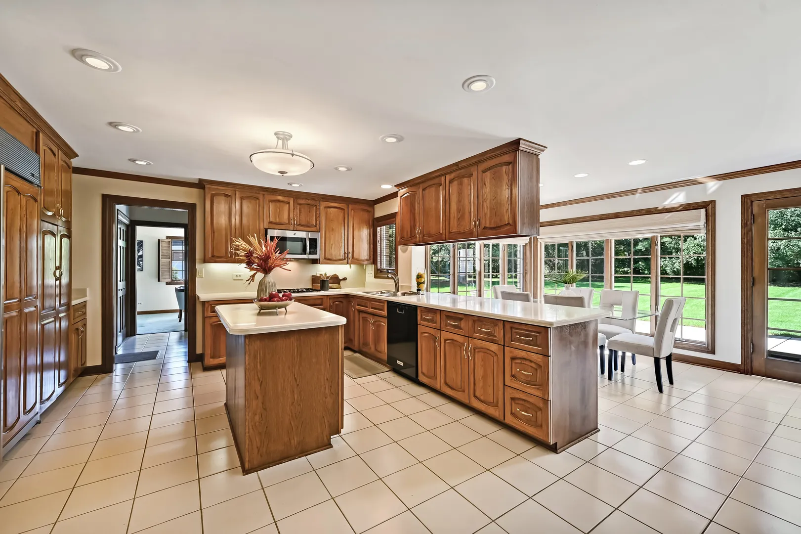 6515 Manor Dr, ,  60527, USA 60527-Burr Ridge-IL