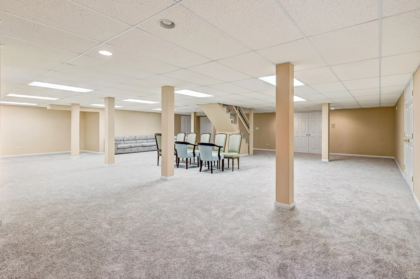 6515 Manor Dr, ,  60527, USA 60527-Burr Ridge-IL
