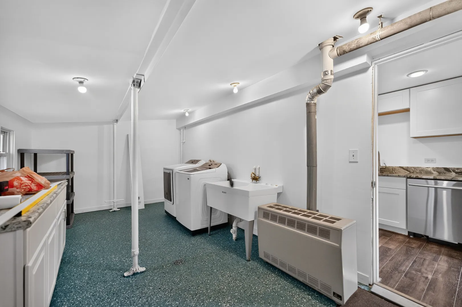 1337 Henry Ave, , 60016, USA 60016-unit#CH-Des Plaines-IL