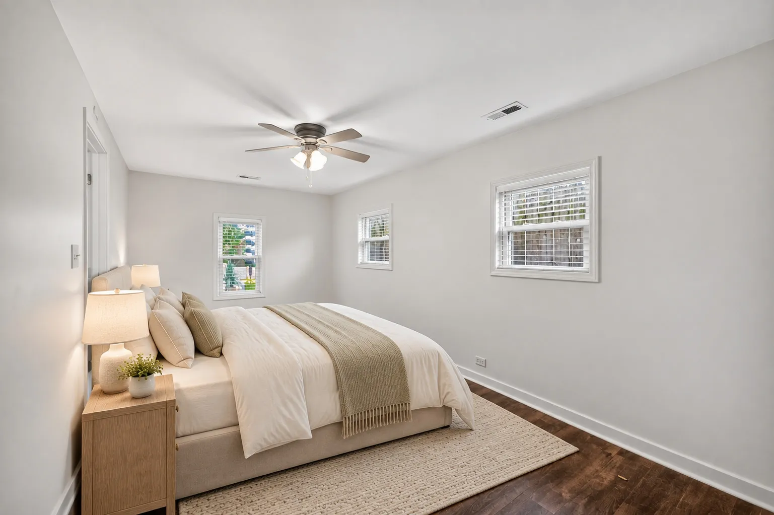 1337 Henry Ave, , 60016, USA 60016-unit#CH-Des Plaines-IL