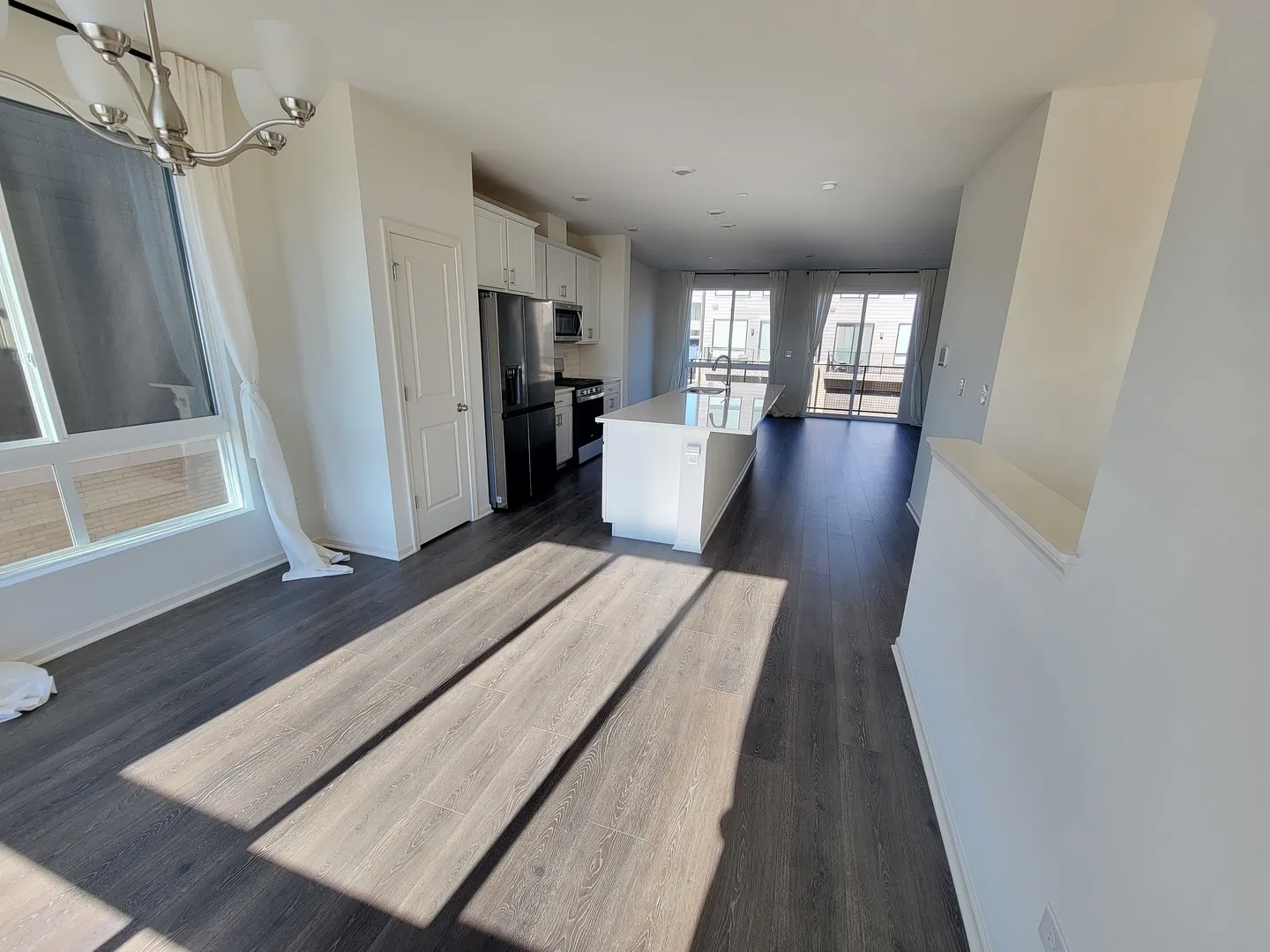 1270 Lakepointe Dr, , 60173, USA 60173-Schaumburg-IL