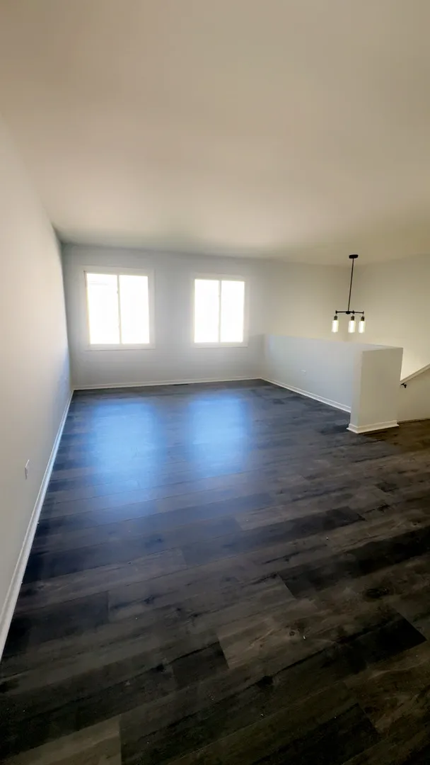 201 W Winchester Rd, , 60048, USA 60048-Libertyville-IL
