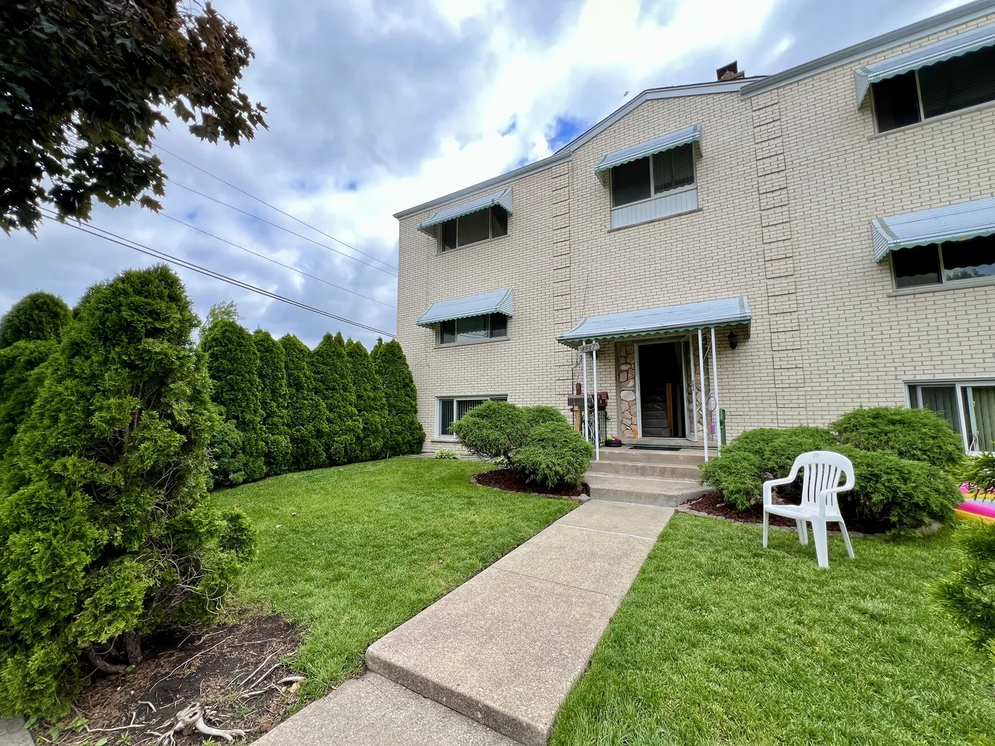 8887 N Grace Ave, ,  60714, USA 60714-unit#1-Niles-IL