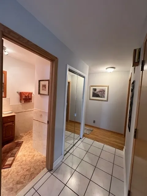 8887 N Grace Ave, ,  60714, USA 60714-unit#1-Niles-IL