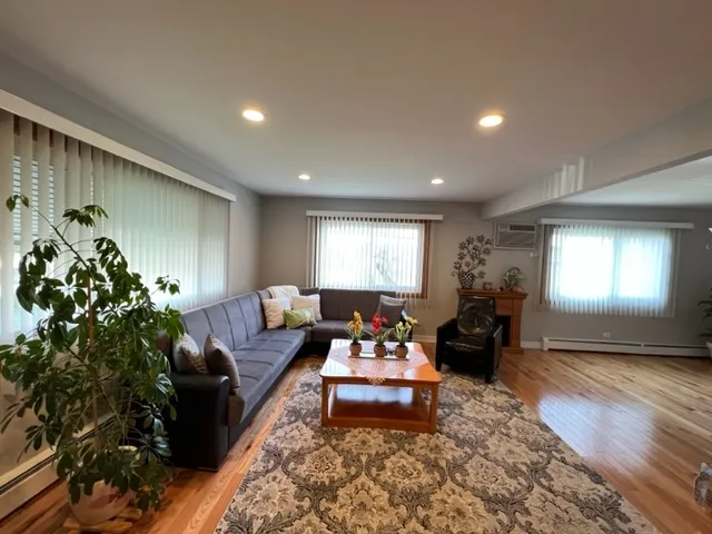 8887 N Grace Ave, ,  60714, USA 60714-unit#1-Niles-IL