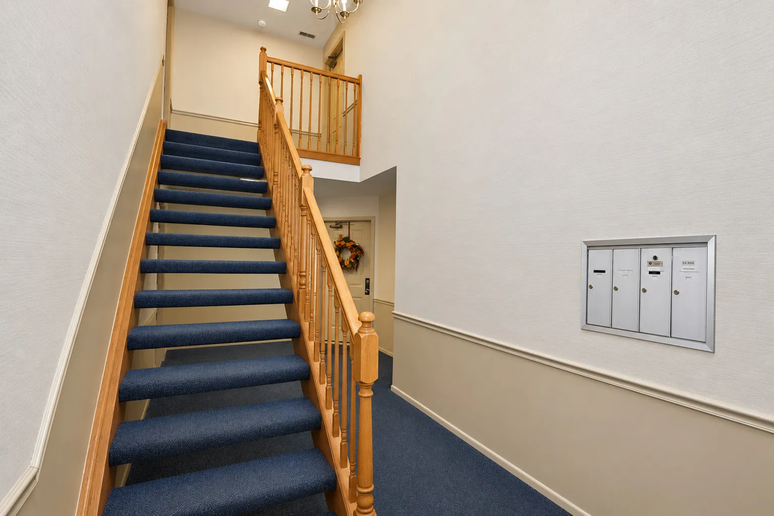 106 Stirling Ln, ,  60194, USA 60194-unit#Z2-Schaumburg-IL