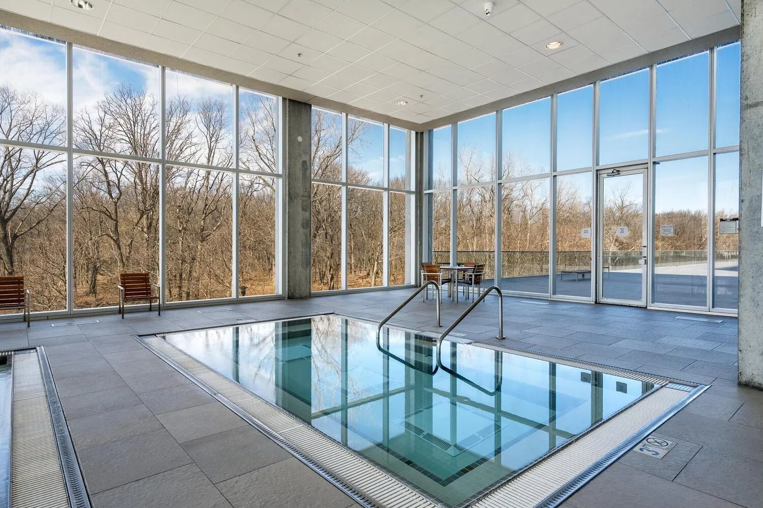 9715 Woods Dr, , 60077, USA 60077-unit#1806-Skokie-IL