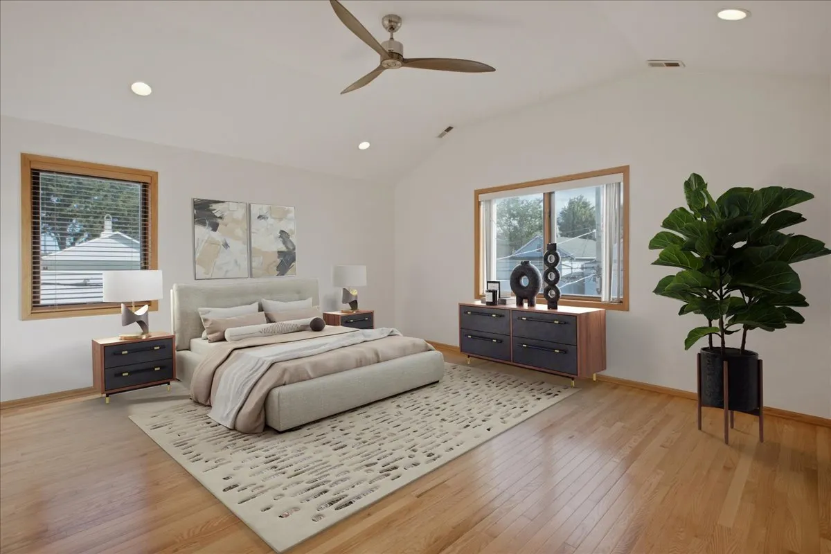 2911 S Farrell St, ,  60608, USA 60608-Chicago-IL