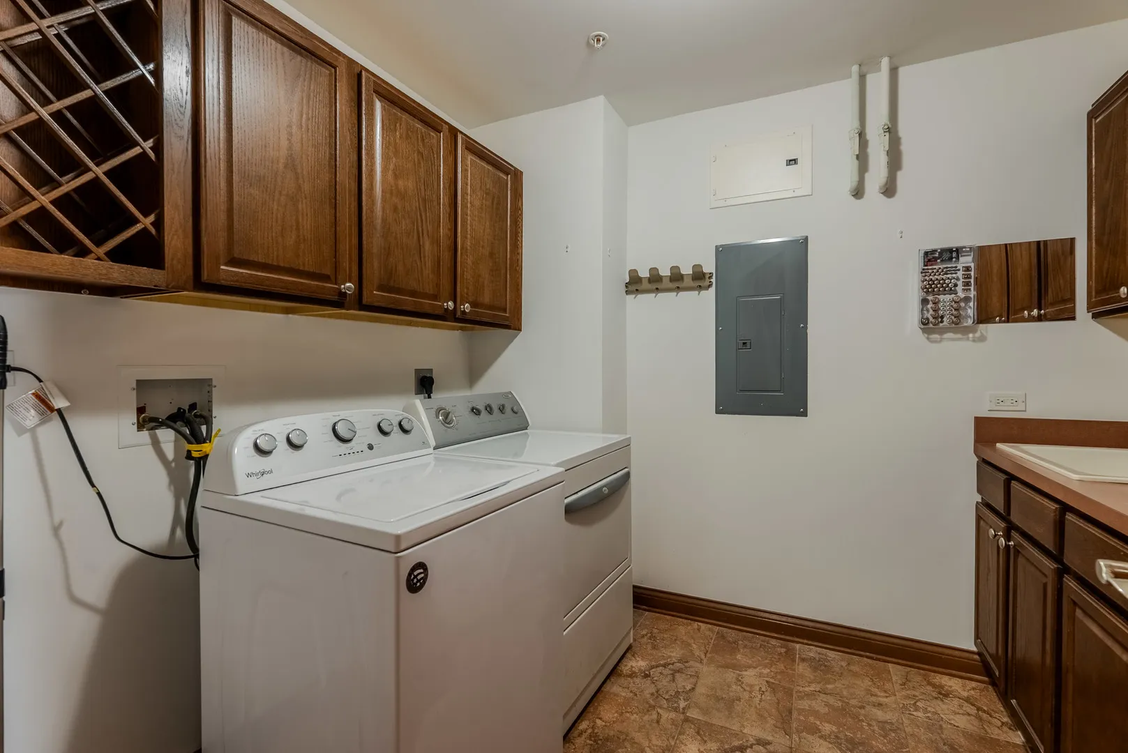 153 Pointe Dr, , 60062, USA 60062-unit#2201-Northbrook-IL