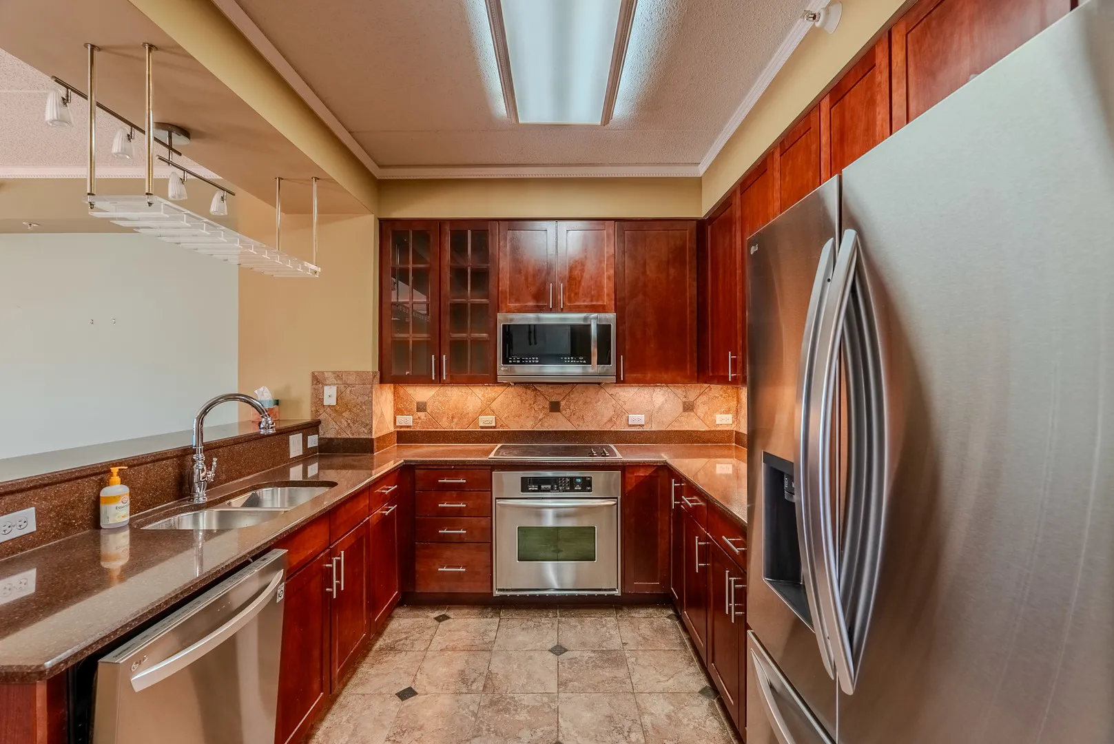 153 Pointe Dr, , 60062, USA 60062-unit#2201-Northbrook-IL