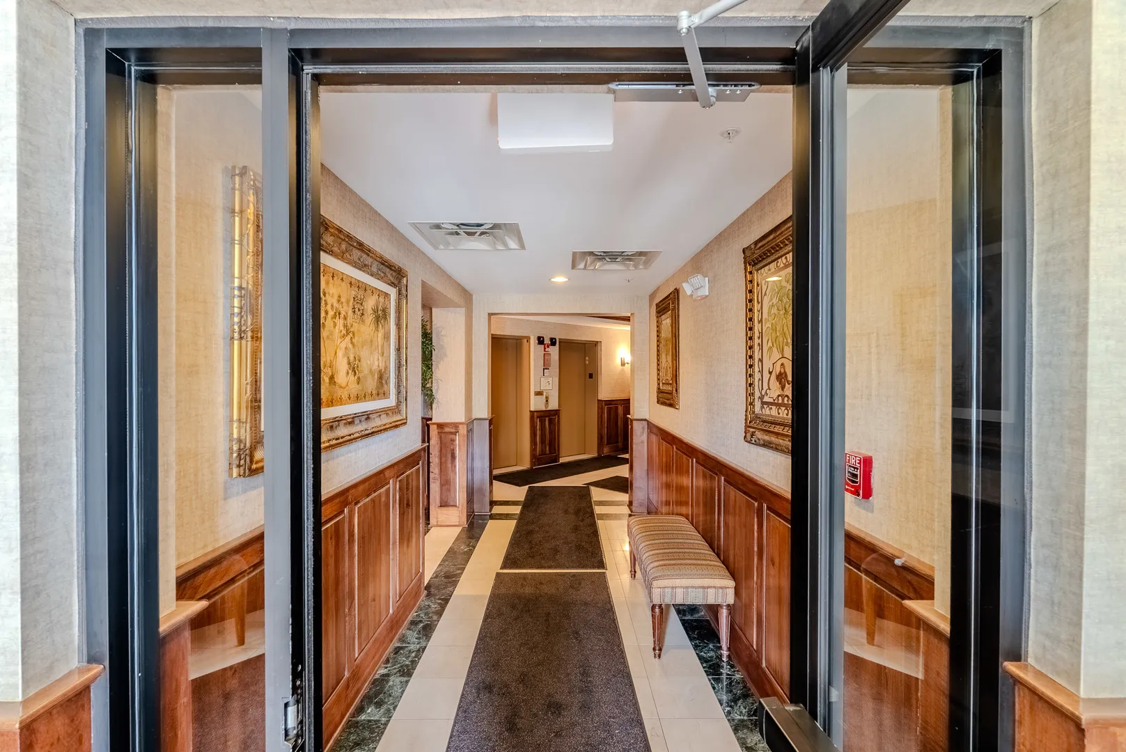 153 Pointe Dr, , 60062, USA 60062-unit#2201-Northbrook-IL