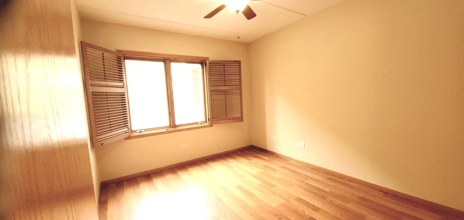 5000 Oakton St, ,  60077, USA 60077-unit#210-Skokie-IL