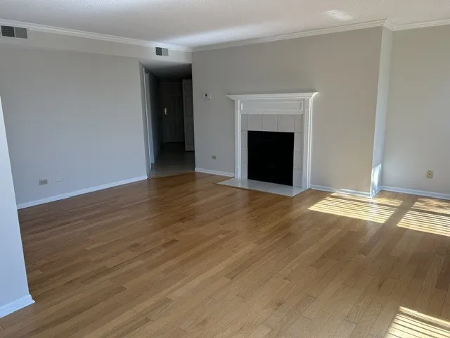 511 Aurora Ave, ,  60540, USA 60540-unit#418-Naperville-IL