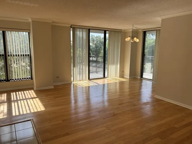 511 Aurora Ave, ,  60540, USA 60540-unit#418-Naperville-IL