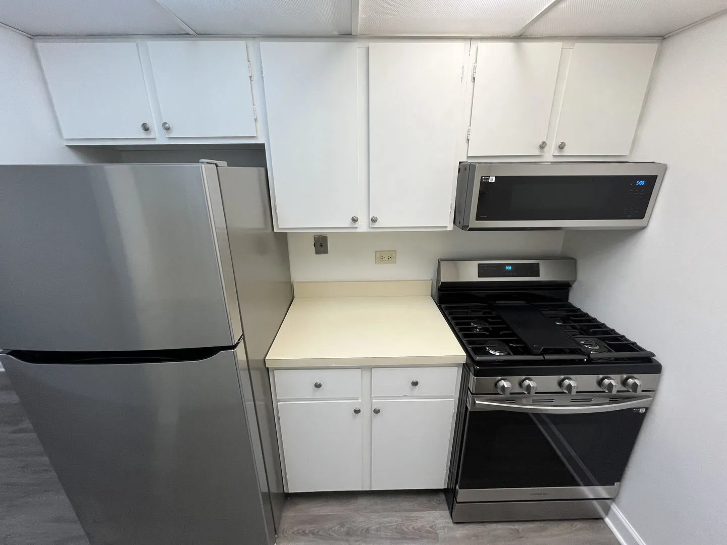 214 E Bailey Rd, ,  60565, USA 60565-unit#B-Naperville-IL