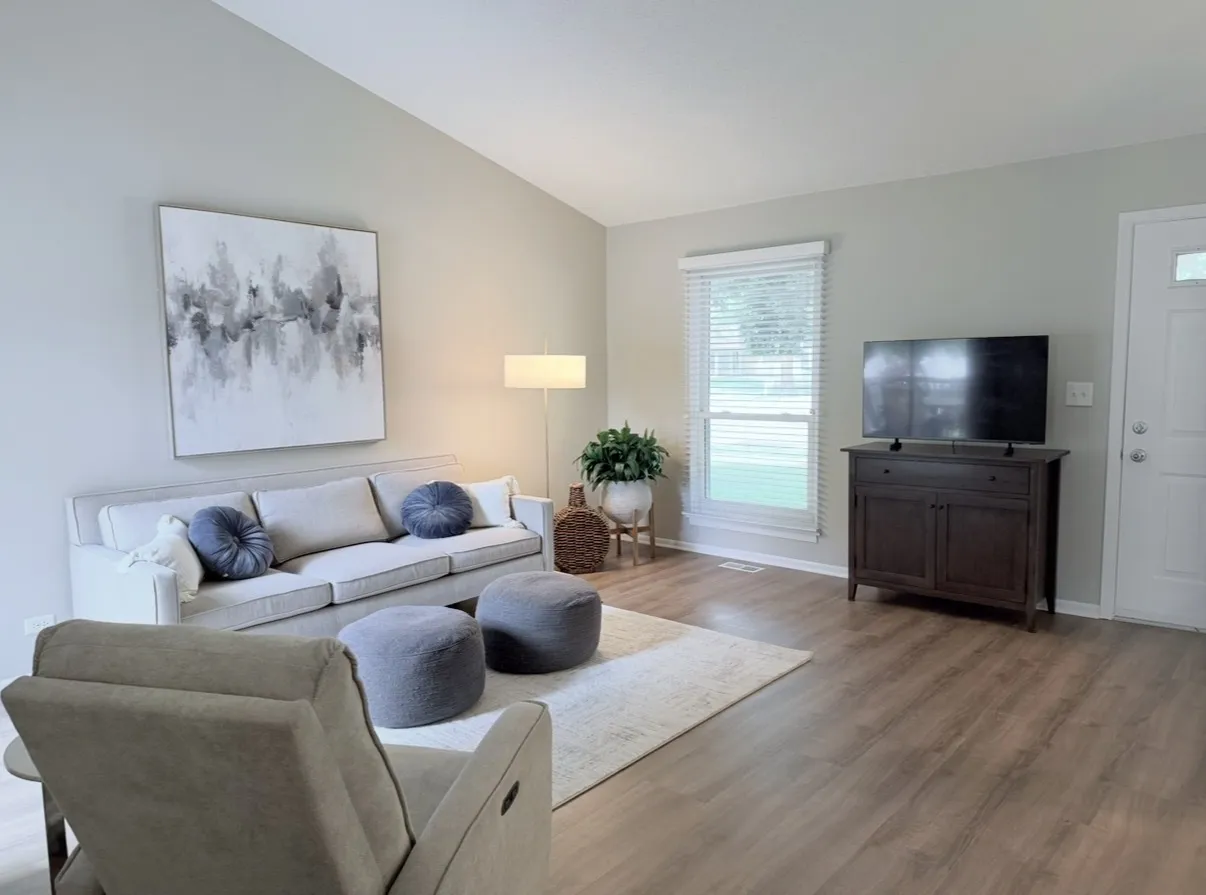 2108 Navarone Dr, , 60565, USA 60565-Naperville-IL