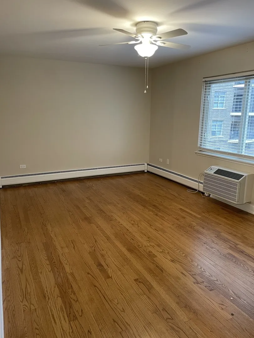 1 N Chestnut Ave, , 60005, USA 60005-unit#2E-Arlington Heights-IL