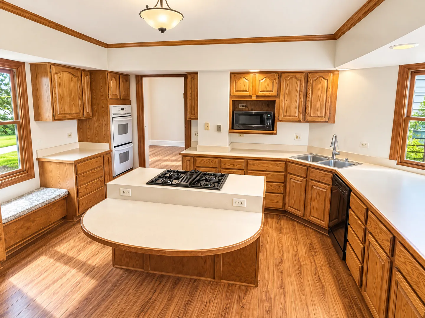 125 S Maple St, ,  60143, USA 60143-Itasca-IL