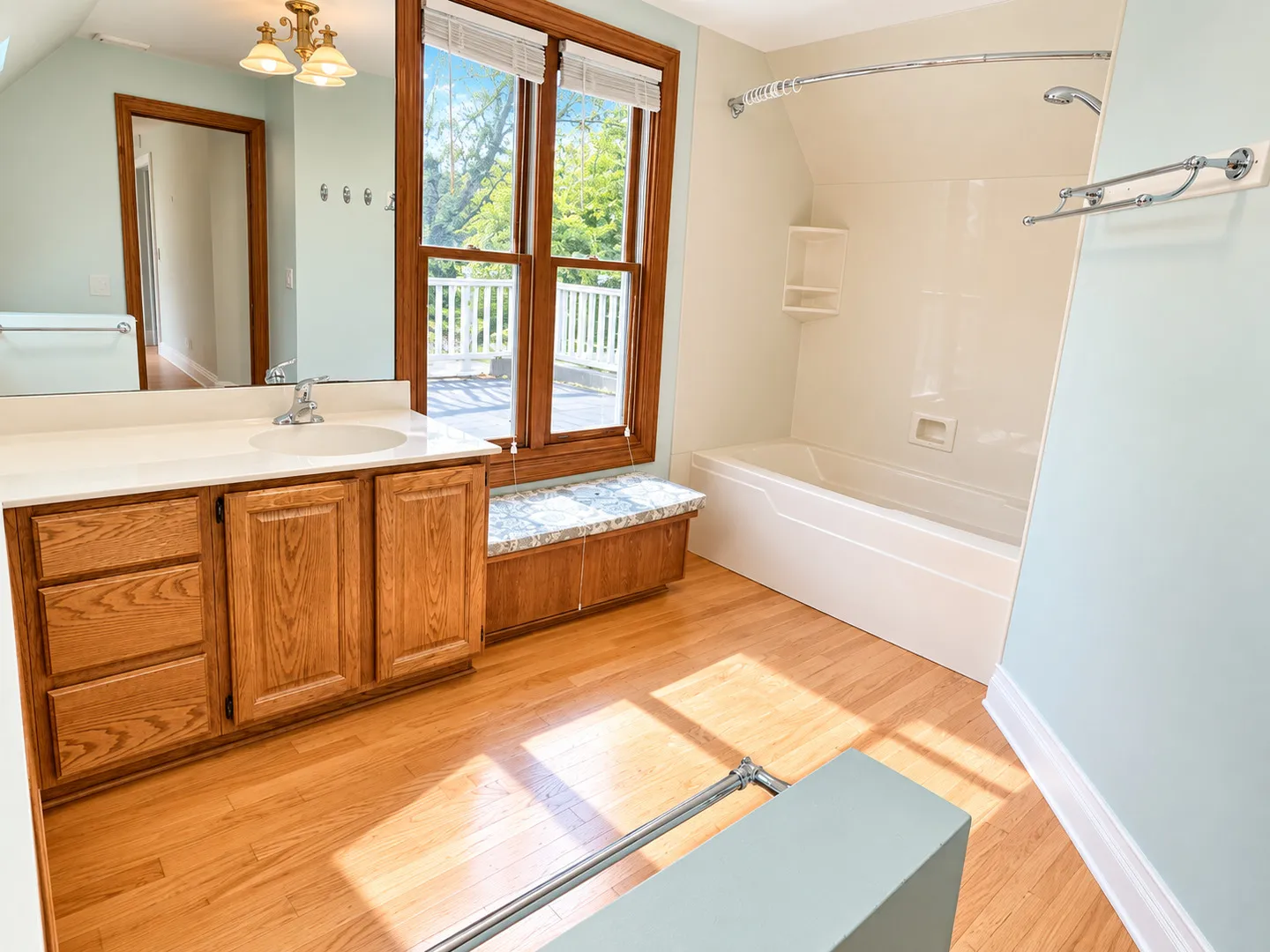 125 S Maple St, ,  60143, USA 60143-Itasca-IL