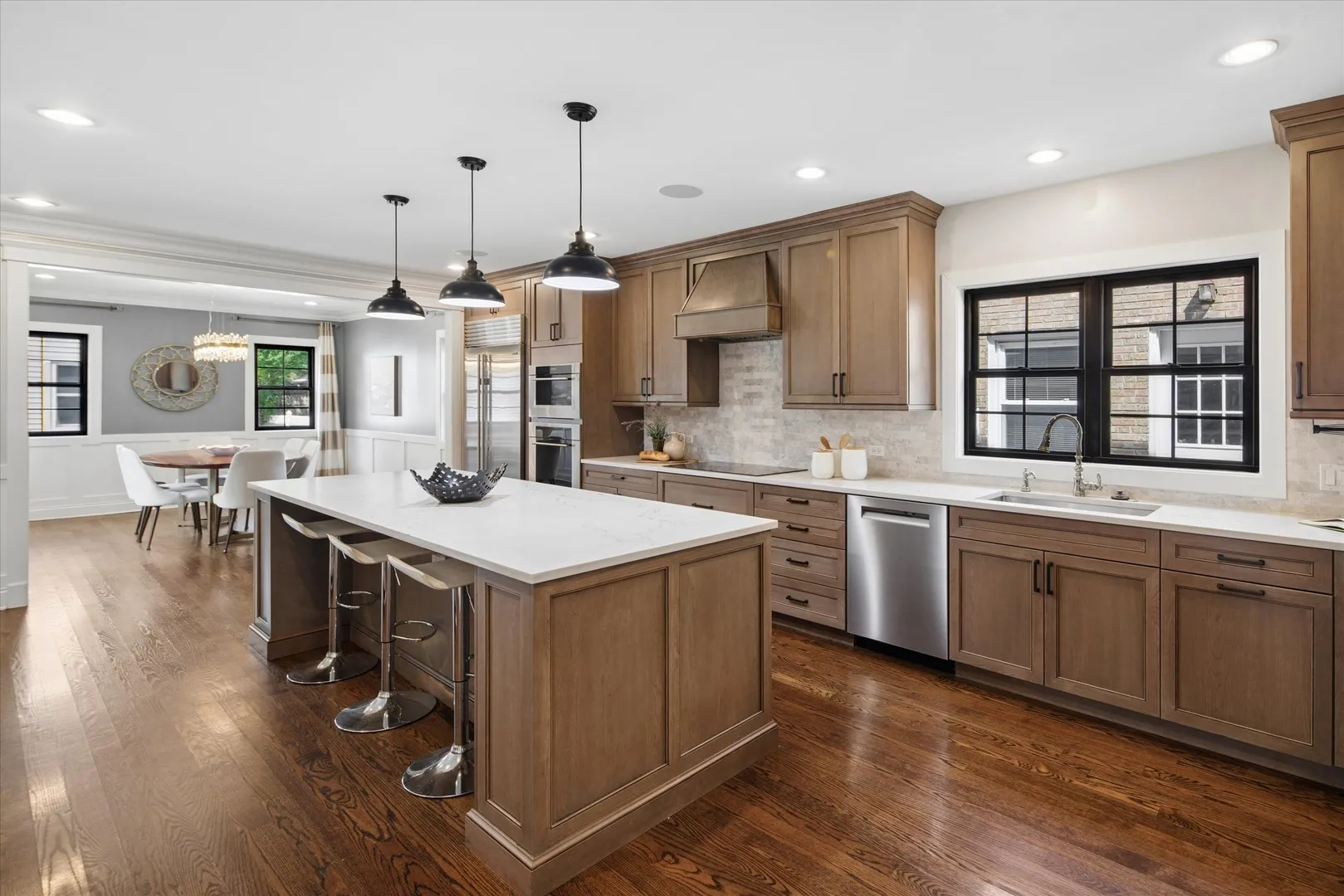 4412 W Bryn Mawr Ave, ,  60646, USA 60646-Chicago-IL